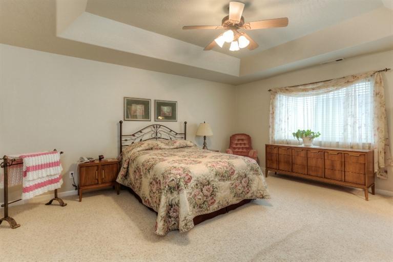 1908 Walnut Grove Lane Central Point, OR 97502 - Photo 18 of 26 Additional Photo