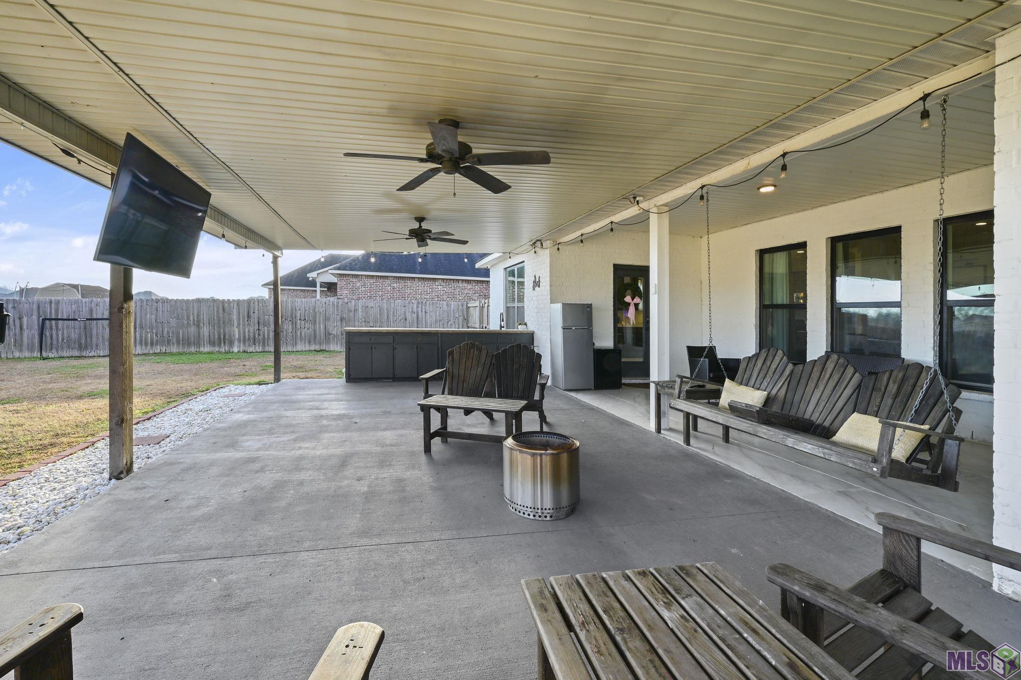4908 Trial Drive Addis, LA 70710 - Photo 23 of 25 Back Patio