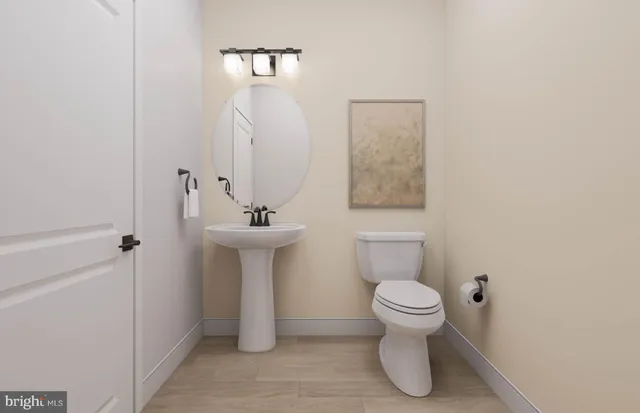 $449,990 | 125 Kinsale Place, Unit 1, Oxon Hill, MD 20745