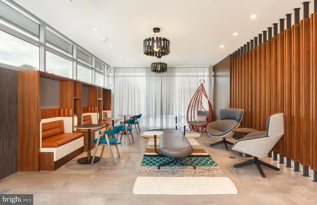 $449,990 | 125 Kinsale Place, Unit 1, Oxon Hill, MD 20745