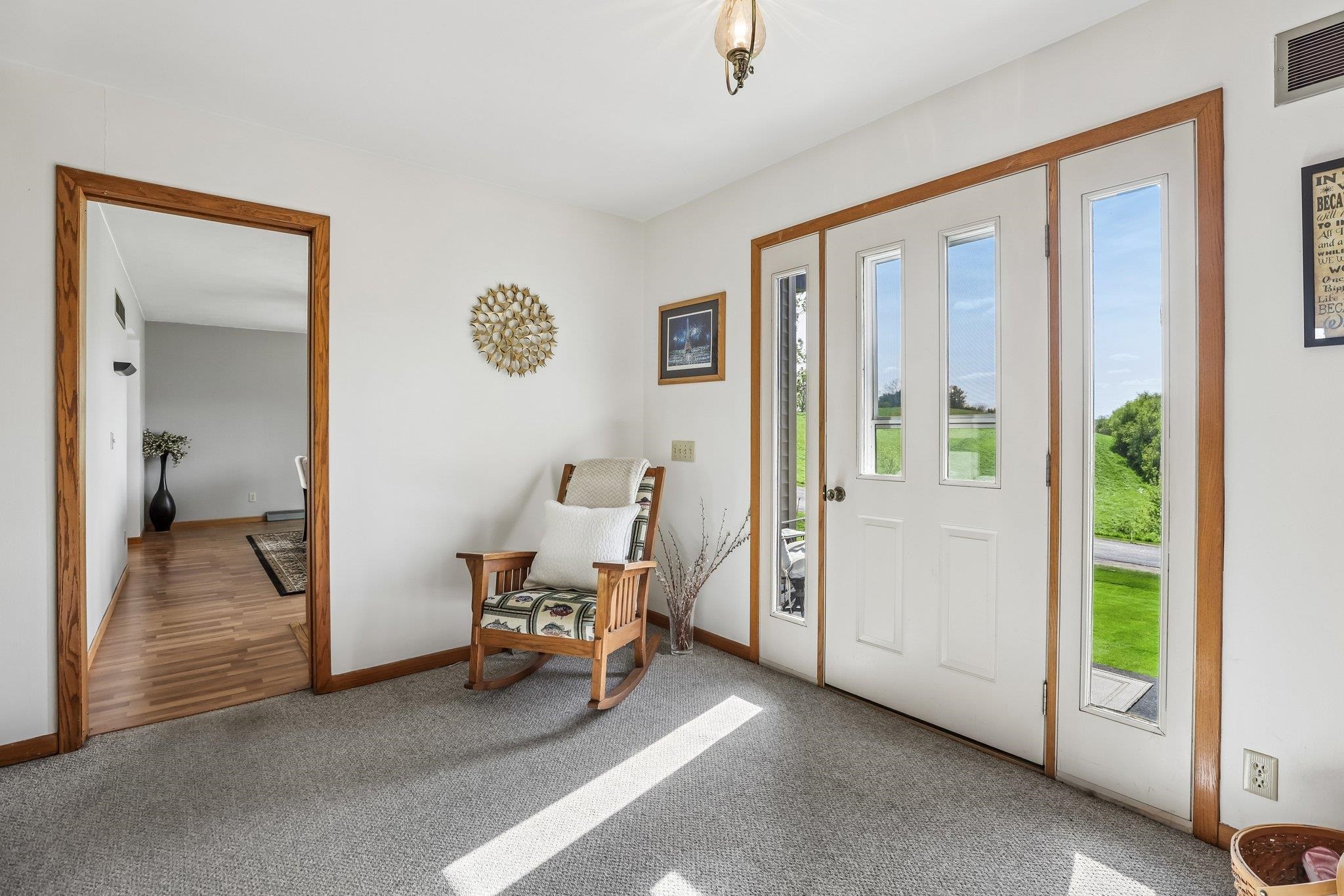 5030 South Valley Road Black Earth, WI 53515 - Photo 12 of 55