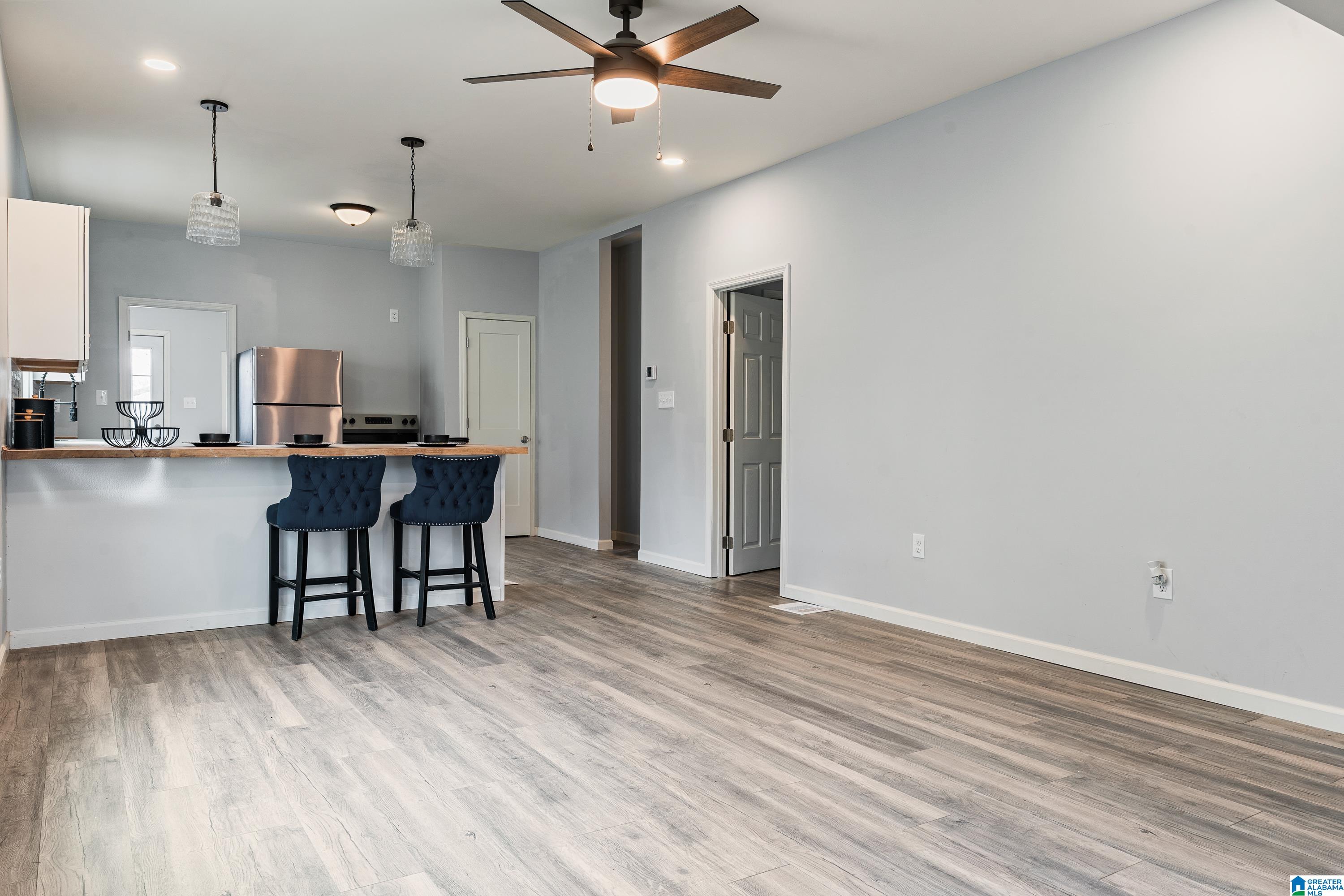 809 6th Way Birmingham, AL 35214 - Photo 5 of 30