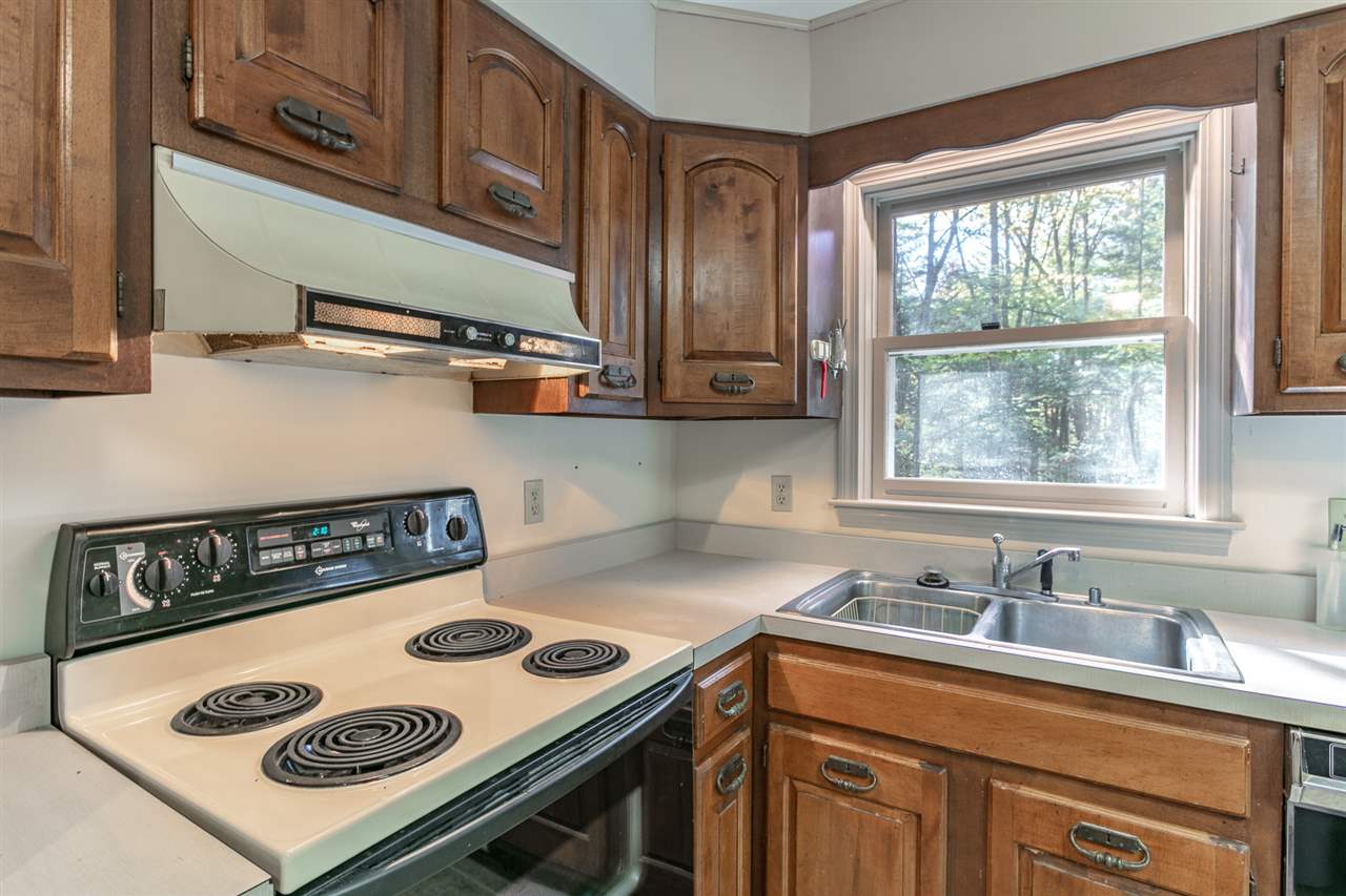 21 Low Road Hanover, NH 03755 - Photo 3 of 35