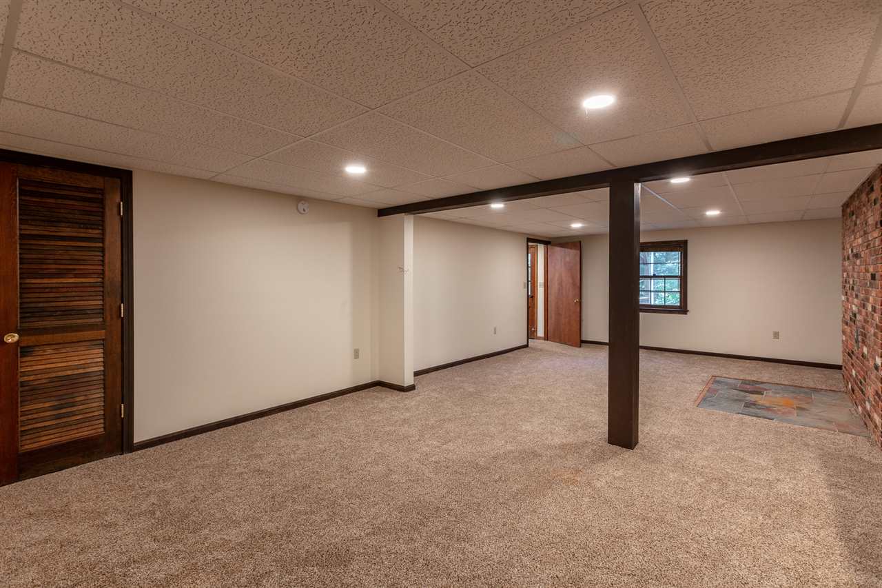21 Low Road Hanover, NH 03755 - Photo 24 of 35