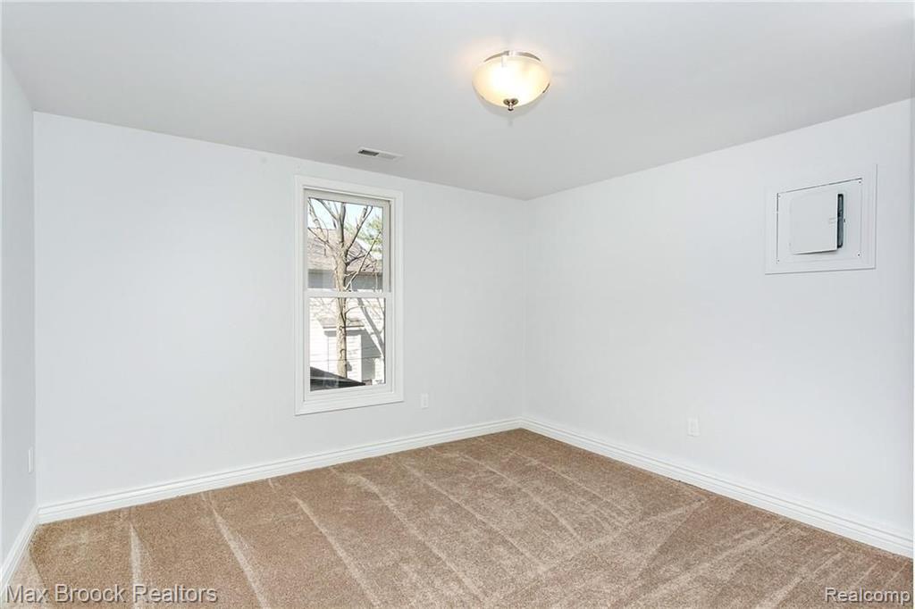 516 Ludlow Avenue Rochester, MI 48307 - Photo 26 of 37