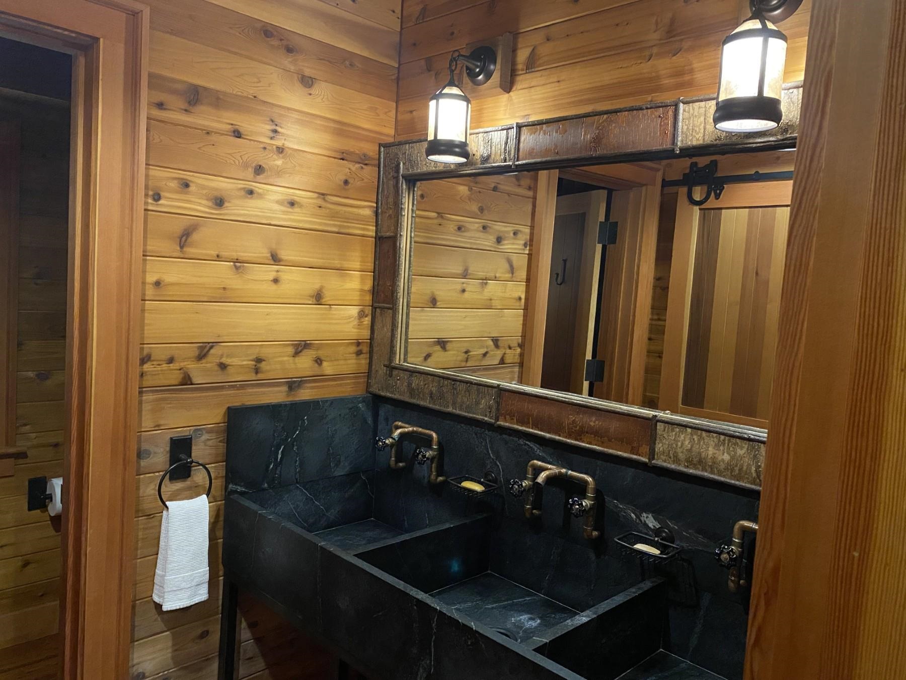 355 Greene Road Woodstock, VT 05071 - Photo 30 of 59