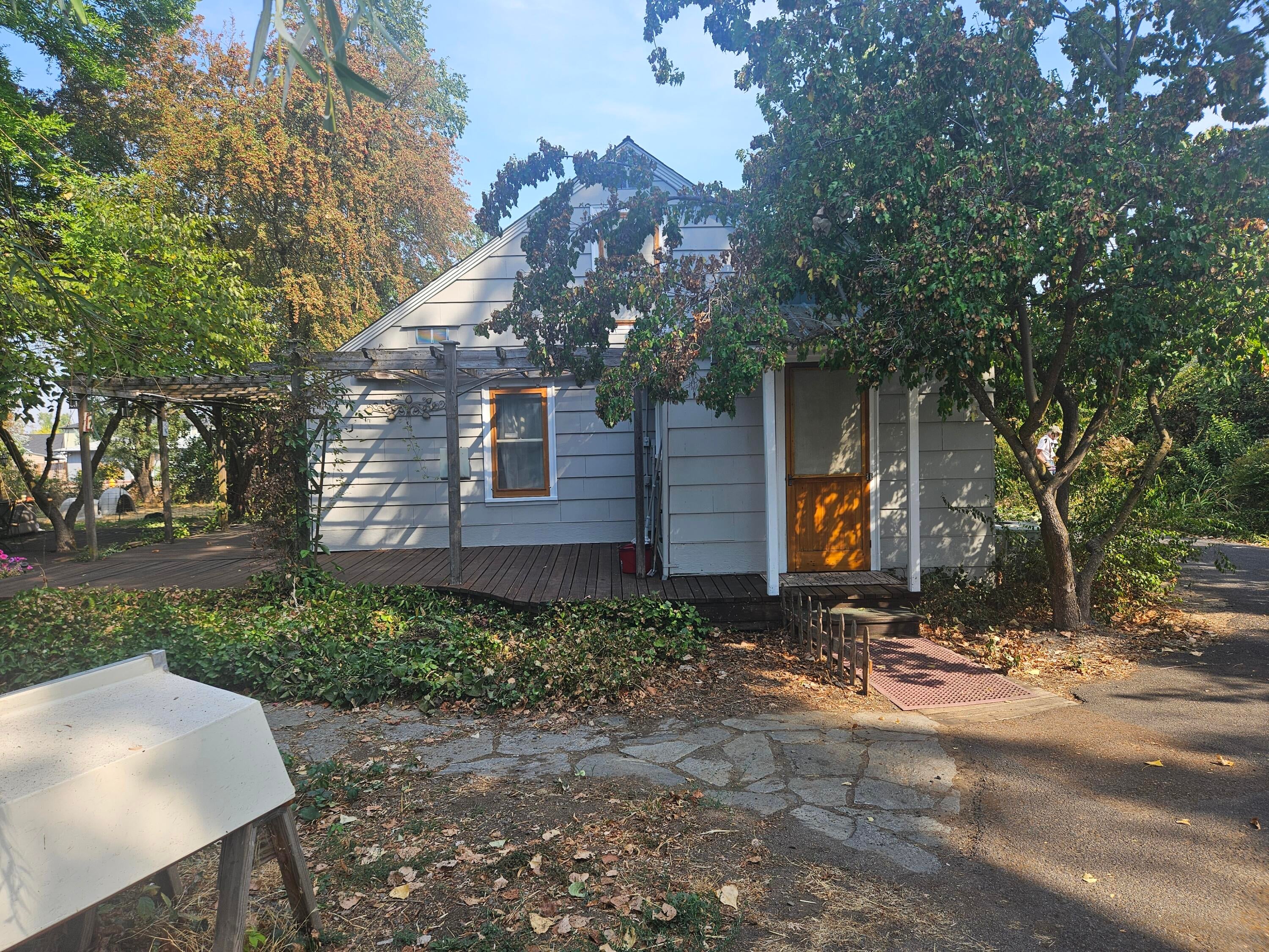 1255 Sweet Road Medford, OR 97501 - Photo 30 of 51 20240909_105526