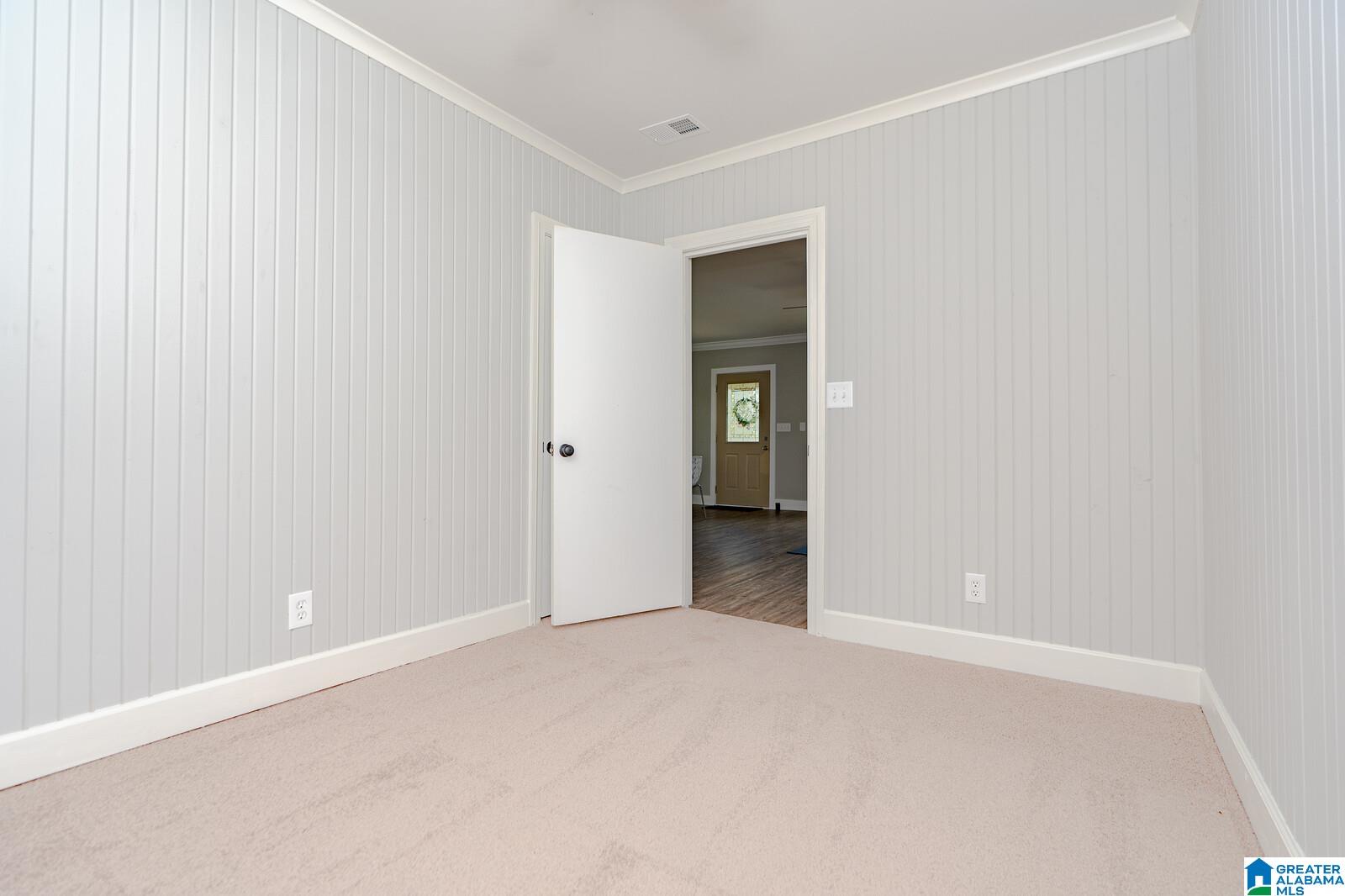 829 Valley Rd Place Birmingham, AL 35208 - Photo 28 of 34