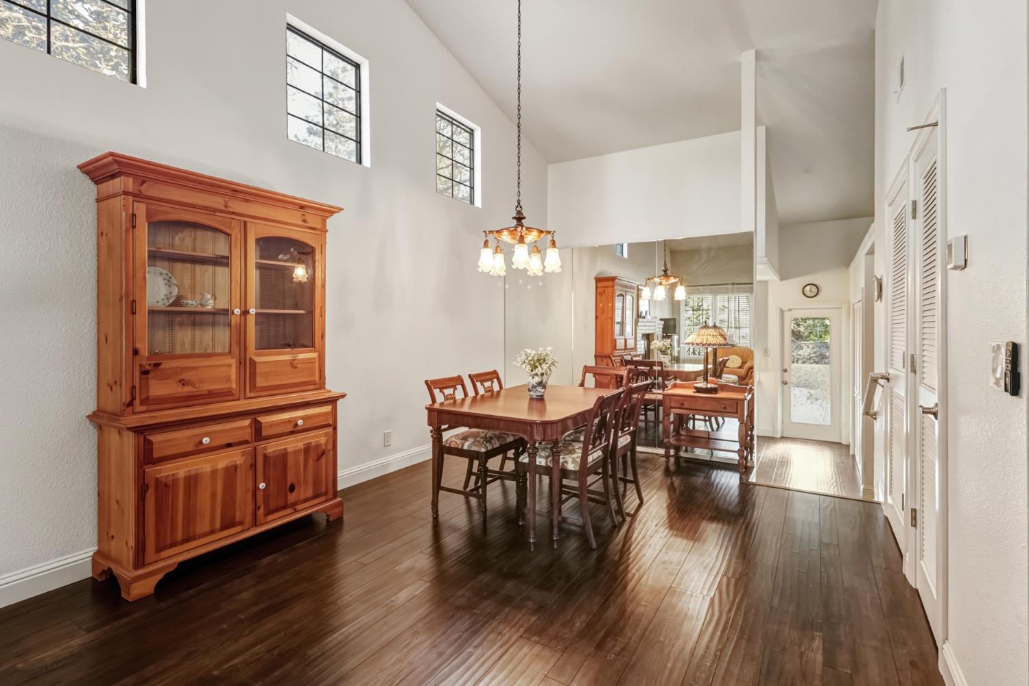 3901 Park Cir Lane, Unit B Carmichael, CA 95608 - Photo 11 of 40 a view of a dining room with furniture and wooden floor