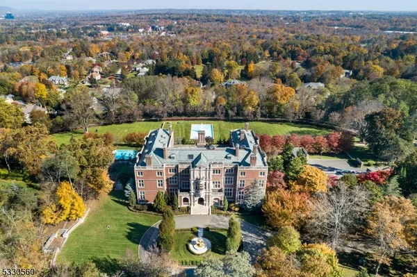 $19,000,000 | 675 Ramapo Valley Road, Mahwah, NJ 07430