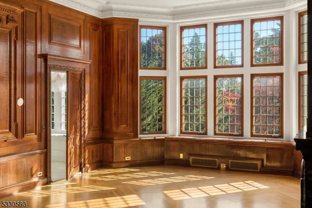 $19,000,000 | 675 Ramapo Valley Road, Mahwah, NJ 07430