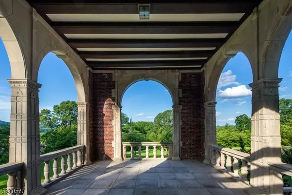 $19,000,000 | 675 Ramapo Valley Road, Mahwah, NJ 07430