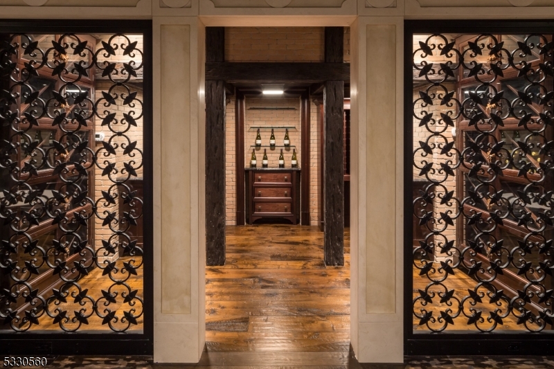 675 Ramapo Valley Road Mahwah, NJ 07430 - Photo 28 of 37