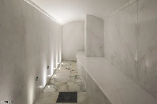 $19,000,000 | 675 Ramapo Valley Road, Mahwah, NJ 07430