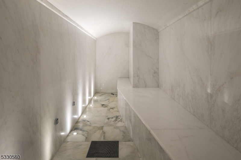 675 Ramapo Valley Road Mahwah, NJ 07430 - Photo 31 of 37