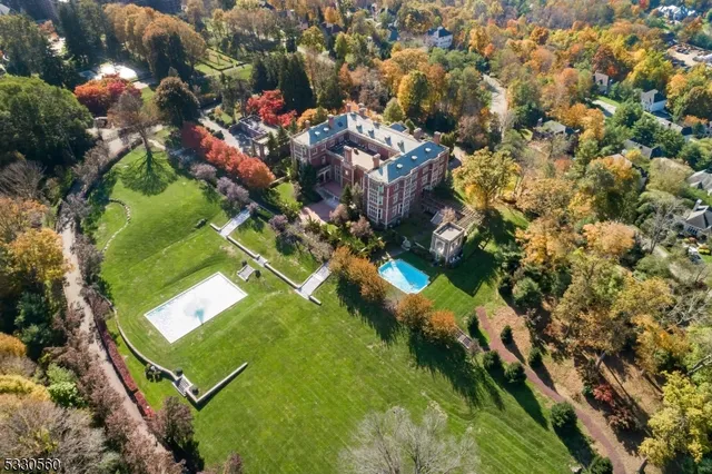 $19,000,000 | 675 Ramapo Valley Road, Mahwah, NJ 07430