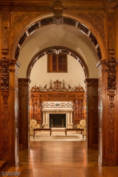 675 Ramapo Valley Road Mahwah, NJ 07430 - Photo 7 of 37