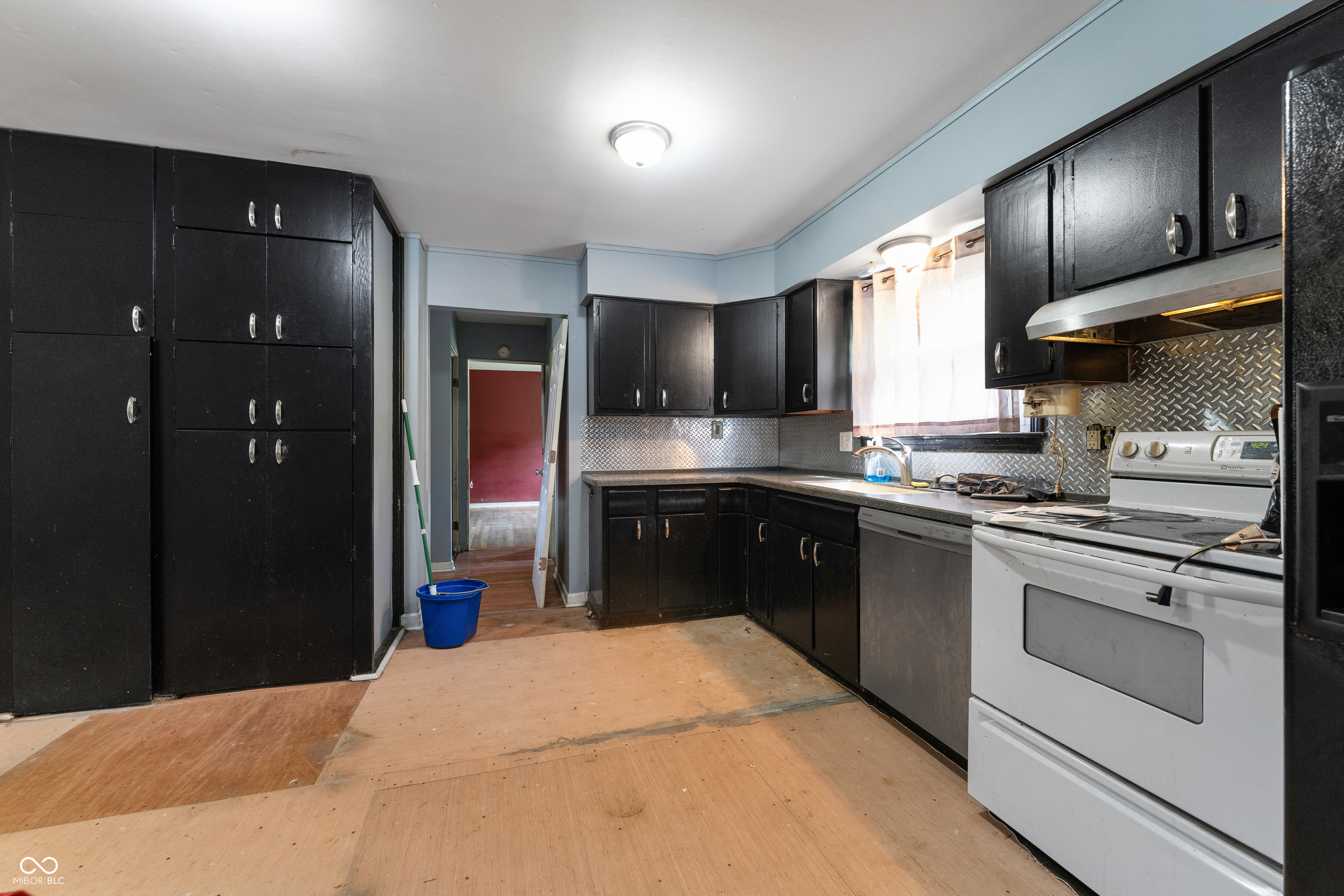 2180 Cleveland Street Beech Grove, IN 46107 - Photo 21 of 39