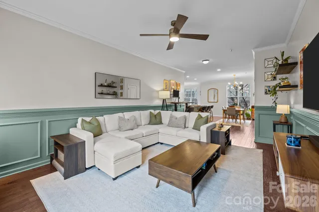 $424,900 | 1604 Walnut View Drive, Charlotte, NC 28208