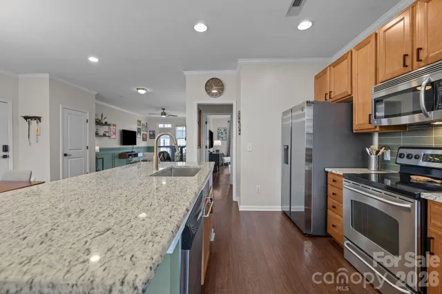 $414,900 | 1604 Walnut View Drive, Charlotte, NC 28208