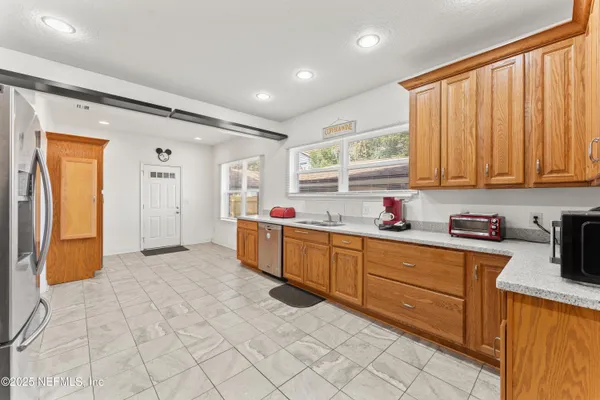 $375,000 | 34 North College Street, Macclenny, FL 32063
