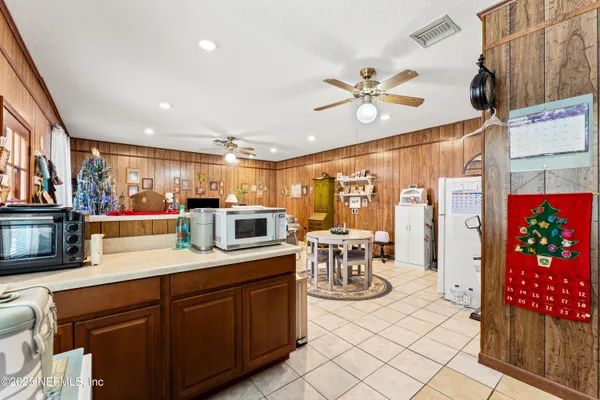 $375,000 | 34 North College Street, Macclenny, FL 32063