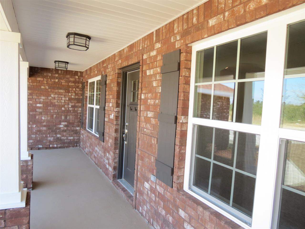 5588 Inspiration Street Milton, FL 32570 - Photo 4 of 25