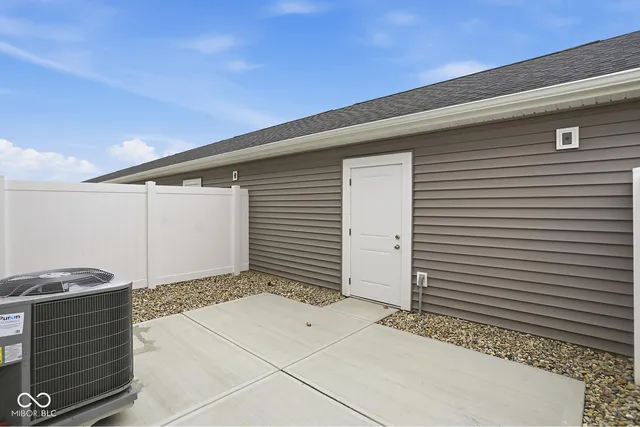 $326,836 | 19570 Northwest Drive, Westfield, IN 46074