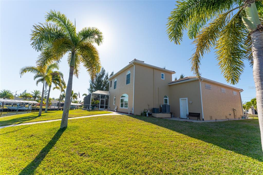 10544 Poughkeepsie Circle Port Charlotte, FL 33981 - Photo 73 of 99