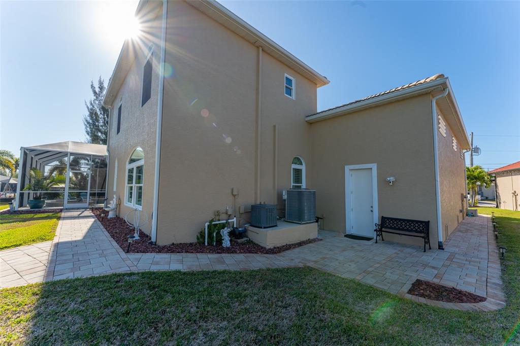 10544 Poughkeepsie Circle Port Charlotte, FL 33981 - Photo 74 of 99