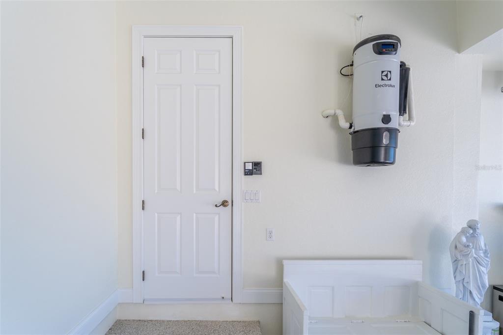 10544 Poughkeepsie Circle Port Charlotte, FL 33981 - Photo 95 of 99