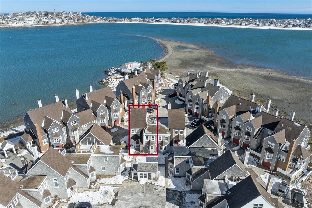 30 Commodore Court, Unit 30 Hull, MA 02045 - Photo 2 of 42