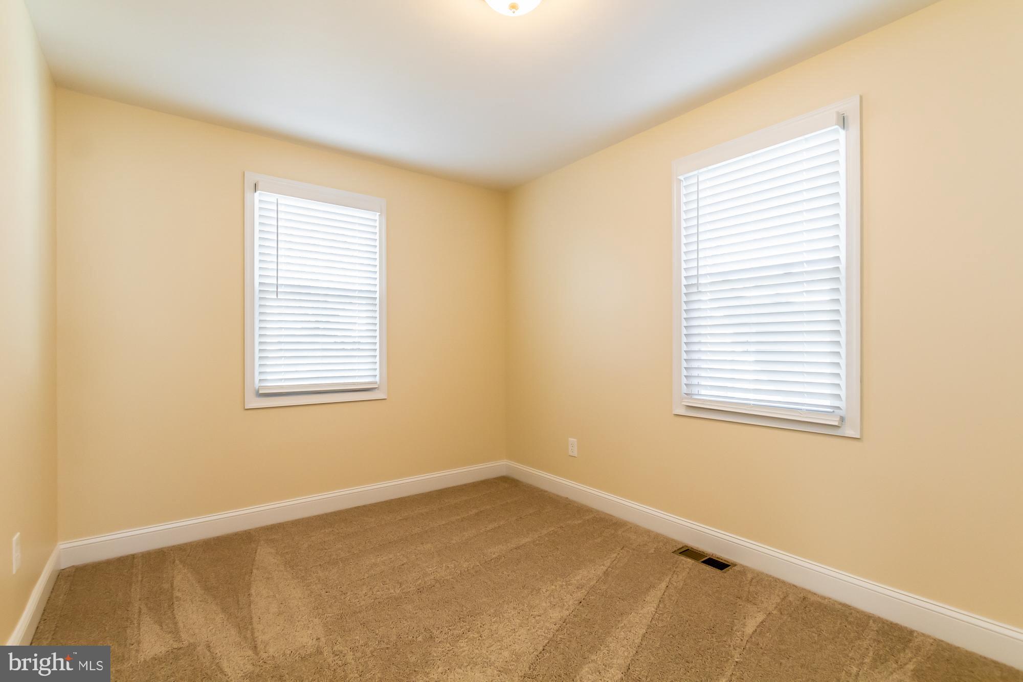 4123 Eder Road Baltimore, MD 21222 - Photo 11 of 31 3rd Bedroom
