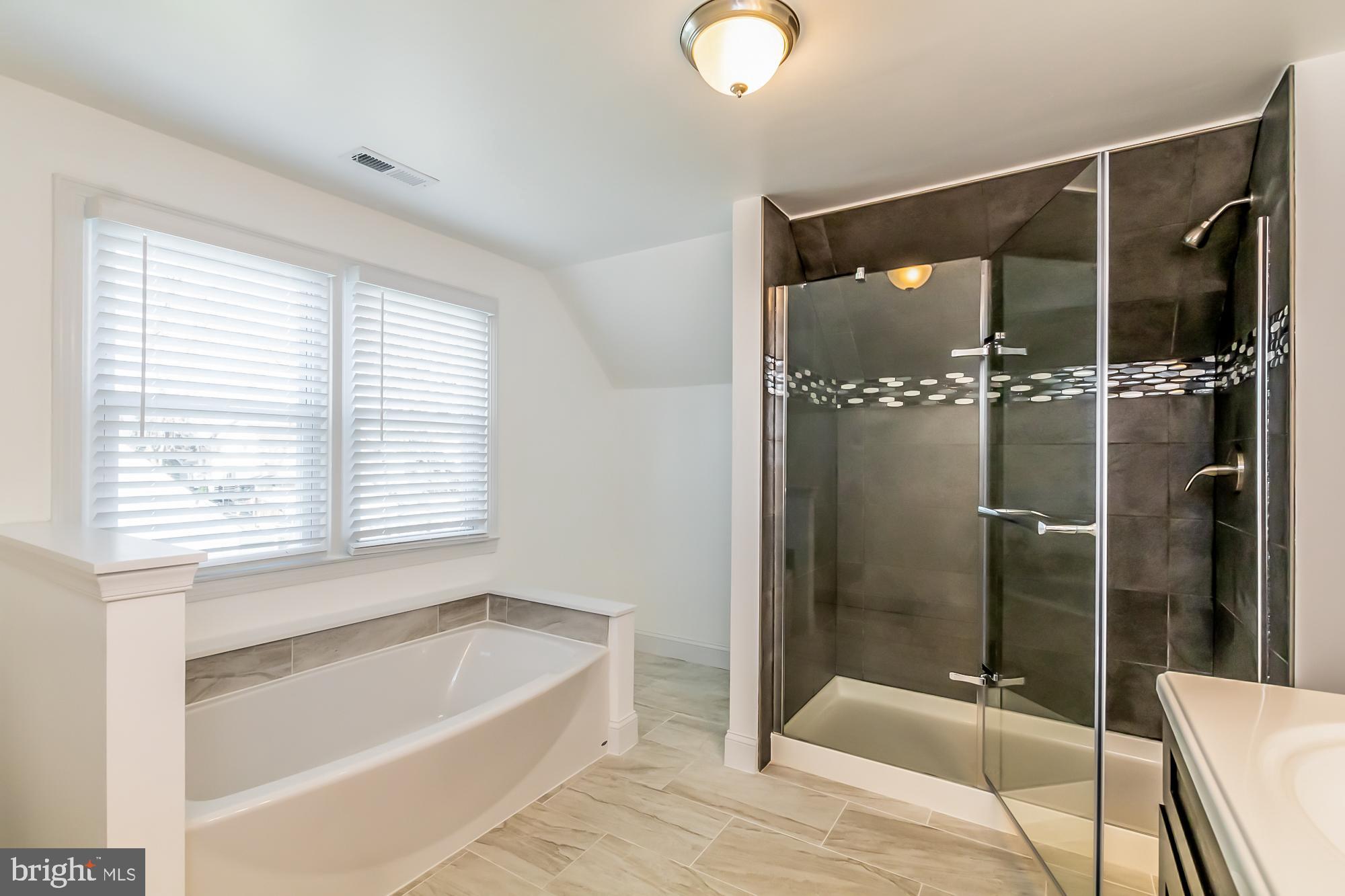 4123 Eder Road Baltimore, MD 21222 - Photo 18 of 31 Master Bath