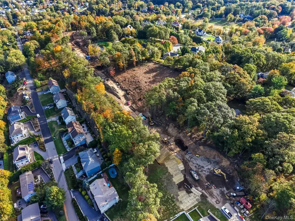 $2,600,000 | 1 Stella Road, Thornwood, NY 10594