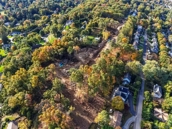 $2,600,000 | 1 Stella Road, Thornwood, NY 10594