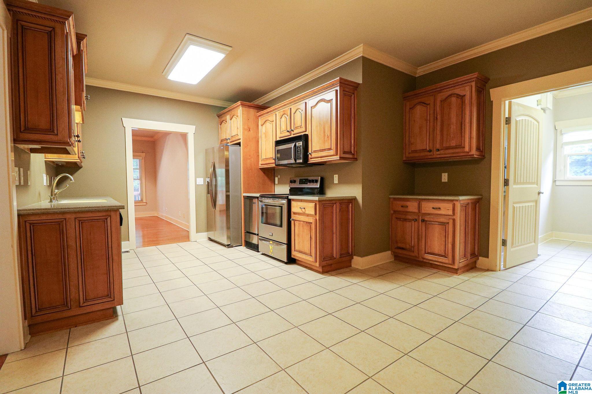 165 Mountain Ridge Road Oxford, AL 36203 - Photo 4 of 68 Gallery Image 4
