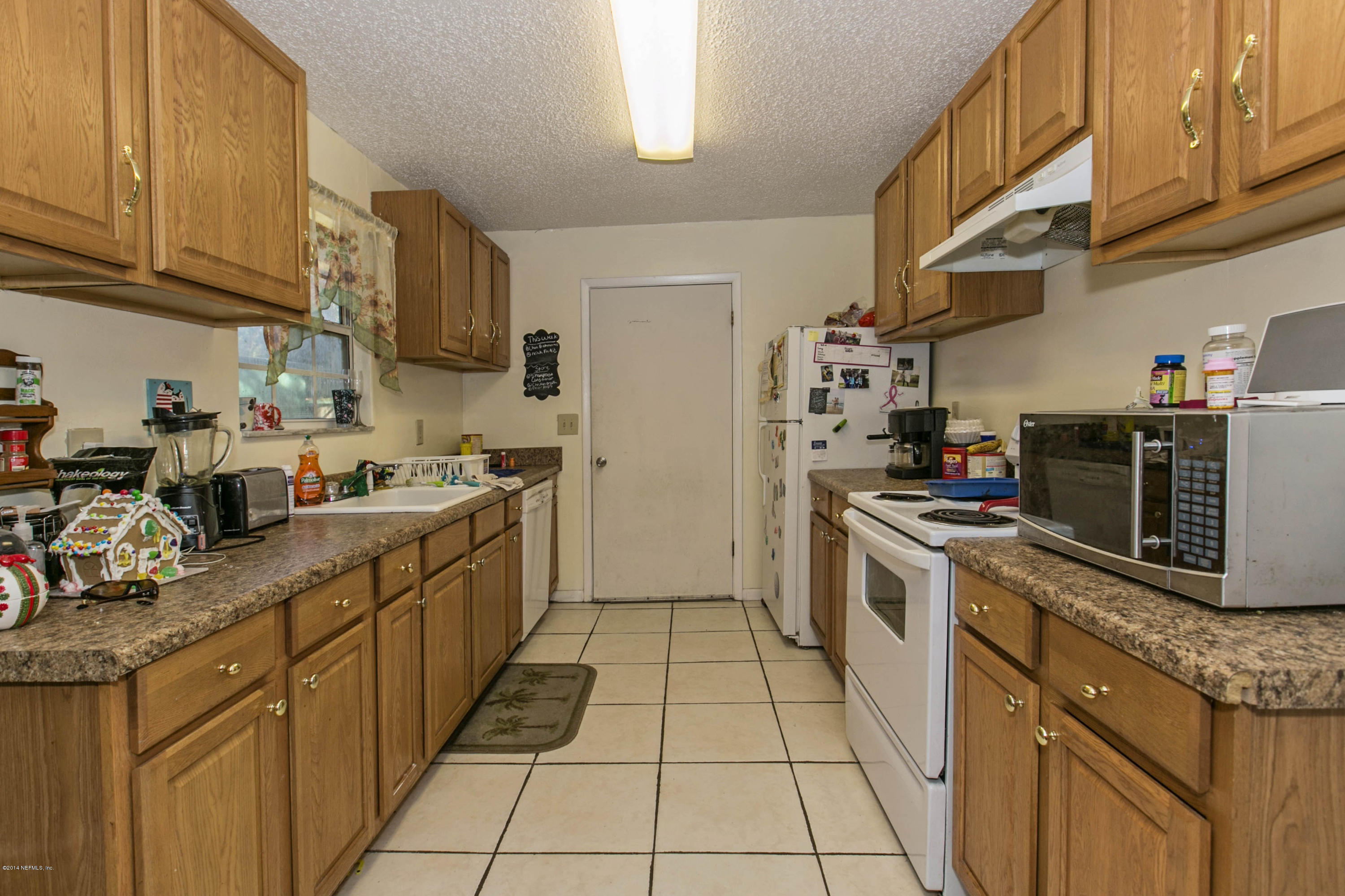 3237 Carmel Road St. Augustine, FL 32086 - Photo 4 of 20 004_Kitchen