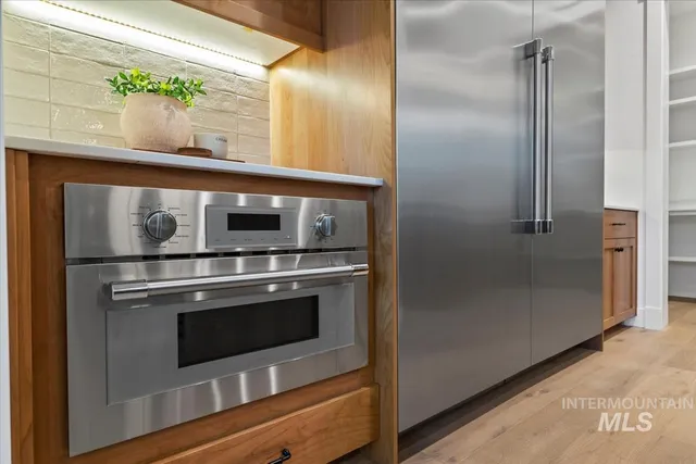 $1,387,900 | 252 North Timber Wolf Place, Eagle, ID 83616