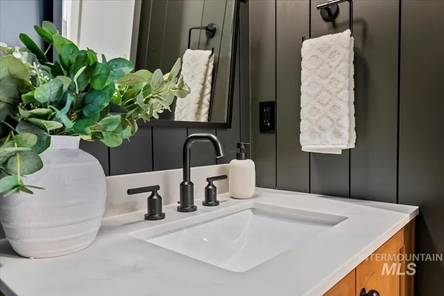 $1,387,900 | 252 North Timber Wolf Place, Eagle, ID 83616