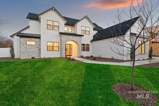 $1,387,900 | 252 North Timber Wolf Place, Eagle, ID 83616