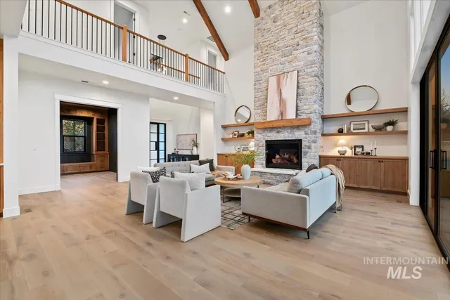 $1,387,900 | 252 North Timber Wolf Place, Eagle, ID 83616