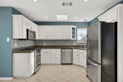 $1,000,000 | 6616 Candleridge Cove, Austin, TX 78731