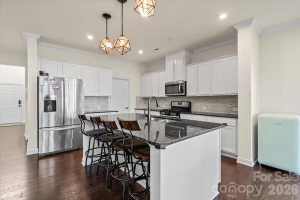 $519,900 | 7222 Rupell Drive, Charlotte, NC 28273