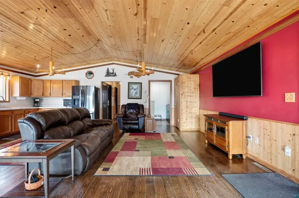 $429,000 | 11702 East Mail Road, Gordon, WI 54838