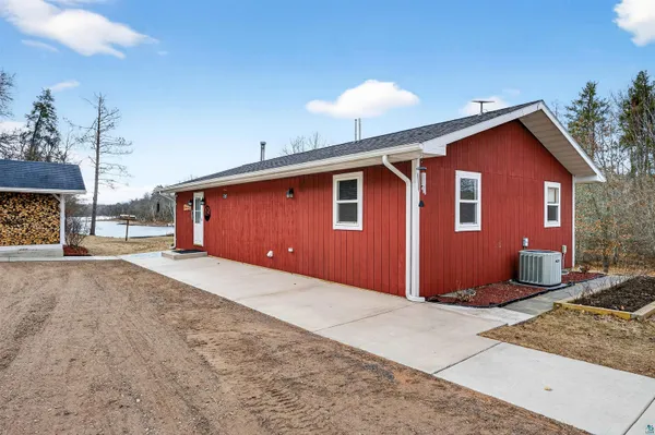 $429,000 | 11702 East Mail Road, Gordon, WI 54838