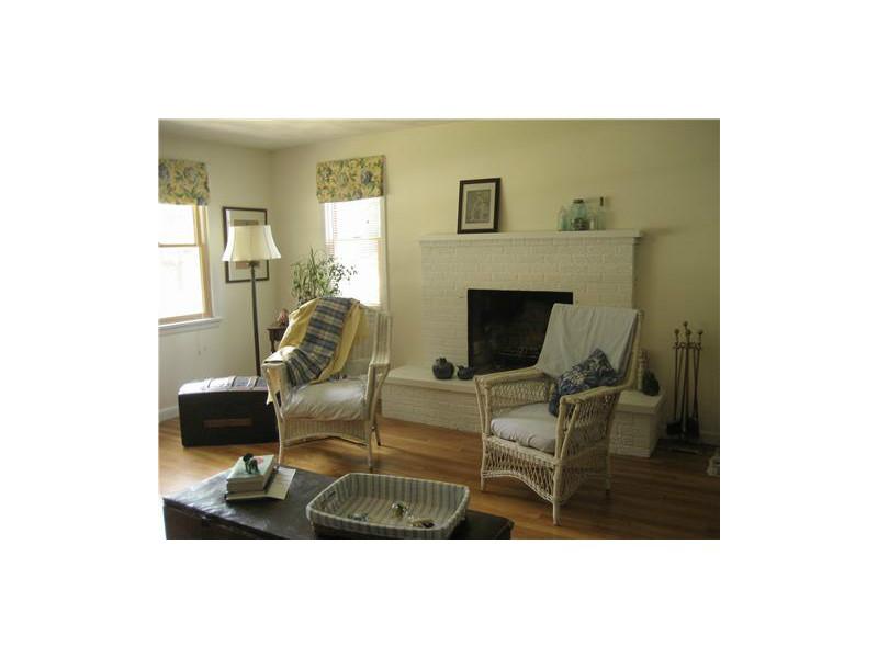 3 East Stuart Street Westerly, RI 02891 - Photo 6 of 8 Living Room.