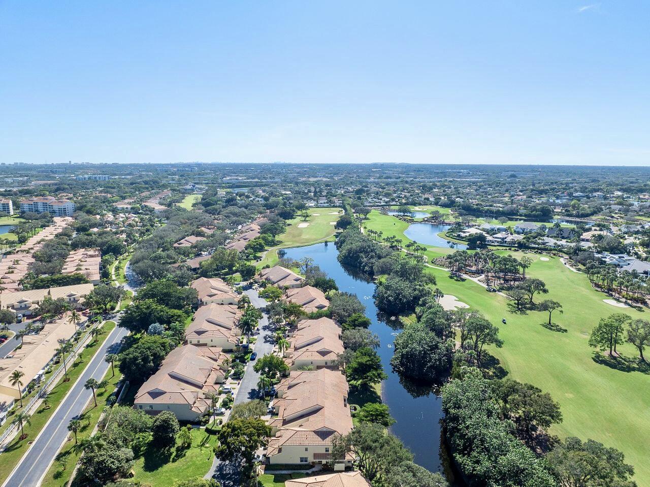 17270 Boca Club Boulevard, Unit 1707 Boca Raton, FL 33487 - Photo 63 of 68 an aerial view of multiple house