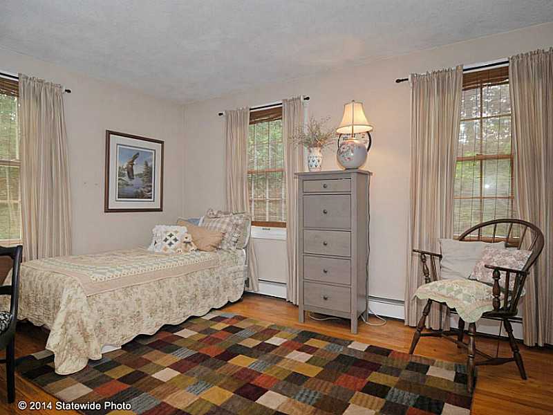 170 Boston Neck Road North Kingstown, RI 02852 - Photo 17 of 25 Bedroom.