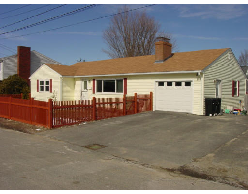 13 Linden Road Gloucester, MA 01930 - Photo 2 of 13 Gallery Image 2